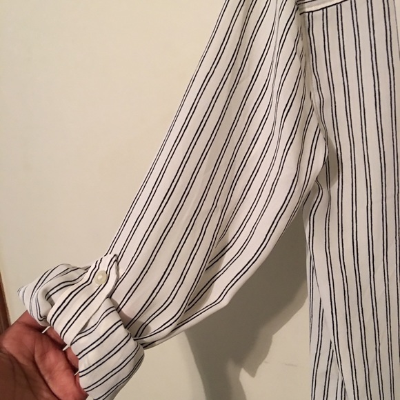 LOFT blouse - Picture 7 of 7